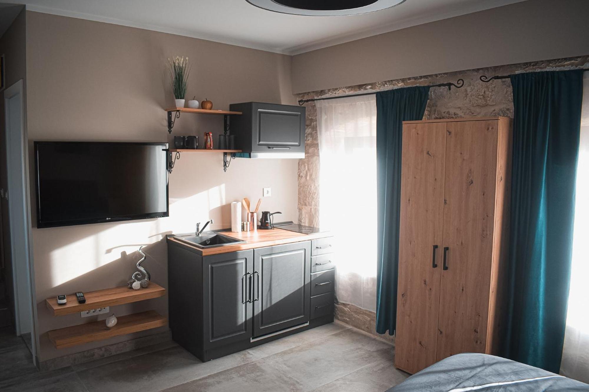 Apartments Jelovic Sinj Bagian luar foto